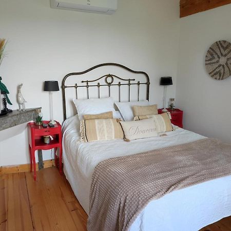 Mas De Manon Bed & Breakfast Valreas Bagian luar foto