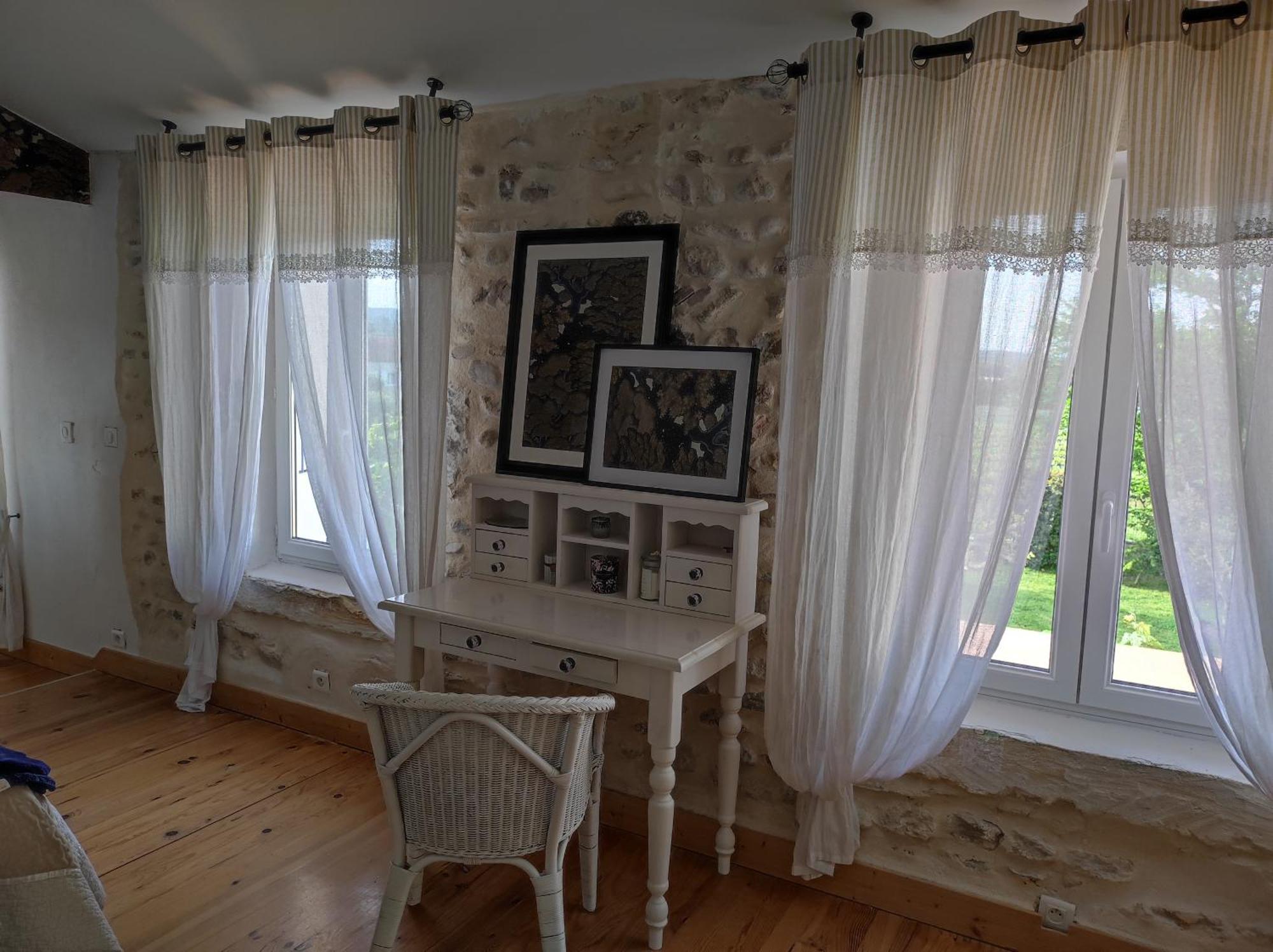 Mas De Manon Bed & Breakfast Valreas Bagian luar foto